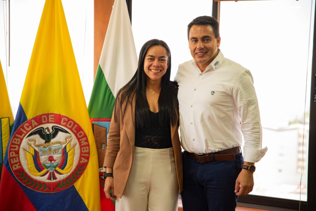 NATALIA DÍAZ, NUEVA SECRETARIA DE HACIENDA EN MANIZALES.